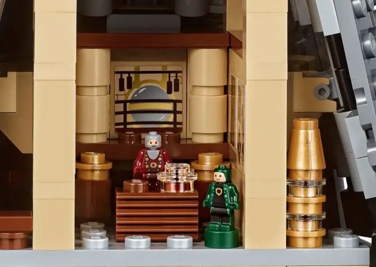 Harry Potter : LEGO lance sa plus grande version du château de Poudlard #6