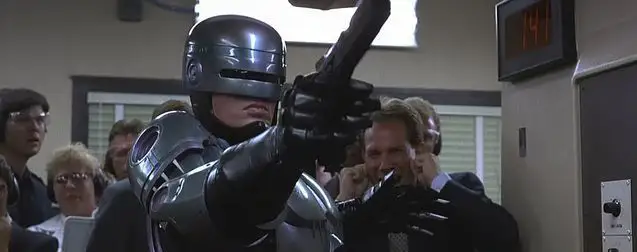 RoboCop : Neill Blomkamp prépare une suite avec les scénaristes du premier film