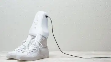 Panasonic imagine un désodorisant 100% électronique pour chaussures