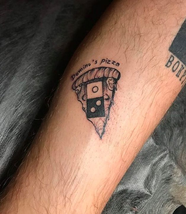 En Russie, Domino’s offre des pizzas à vie contre un tatouage et tout dérape #7