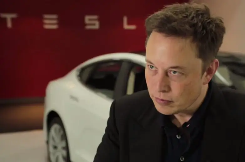 Elon Musk quitte la tête de Tesla et écope de 40 millions d’amende