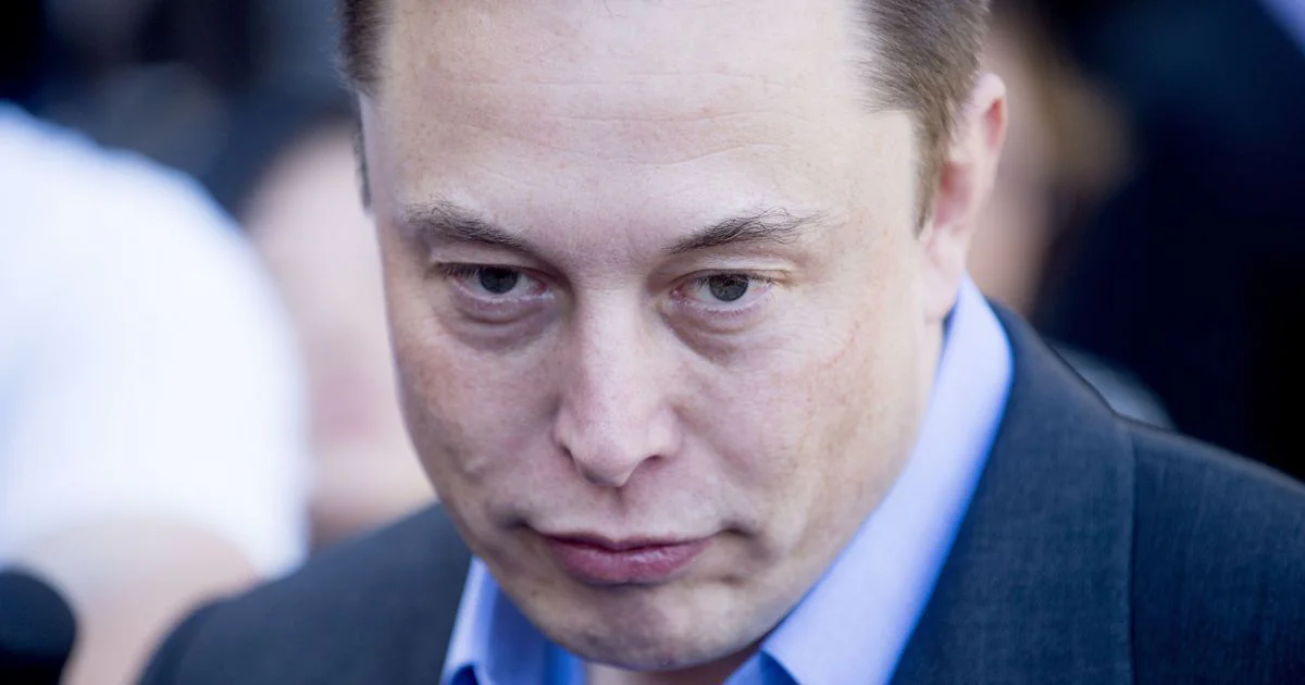 Elon Musk quitte la tête de Tesla et écope de 40 millions d’amende