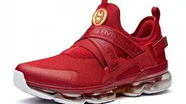Marvel : des sneakers aux couleurs des Avengers