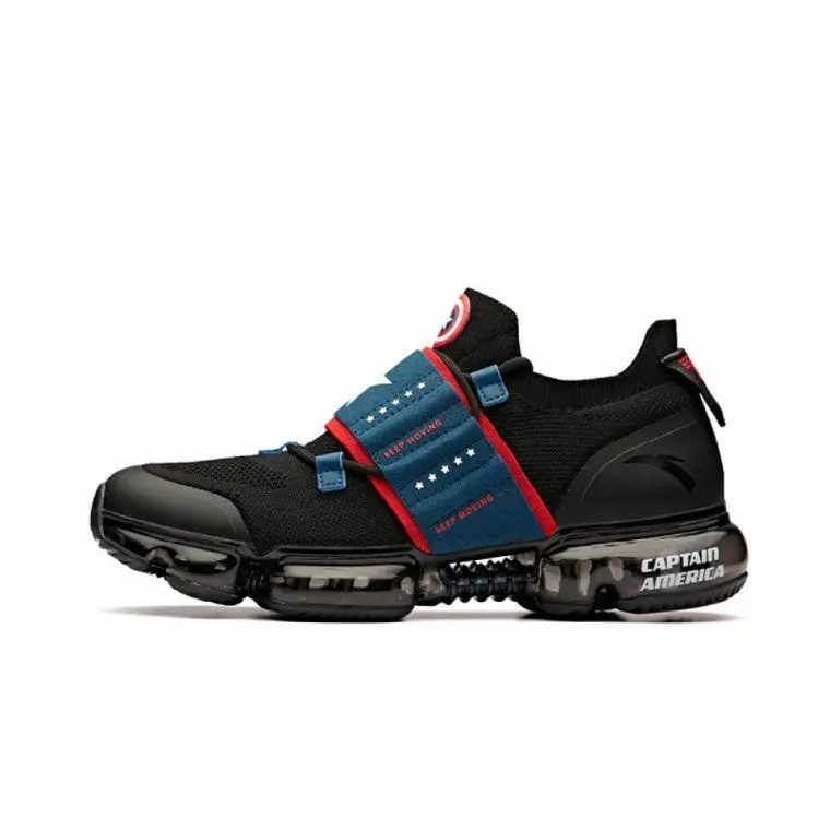 Marvel : des sneakers aux couleurs des Avengers #6
