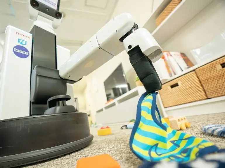 Voici le premier robot capable de ranger votre chambre