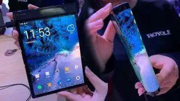 Un fabricant chinois dévoile le premier smartphone pliable