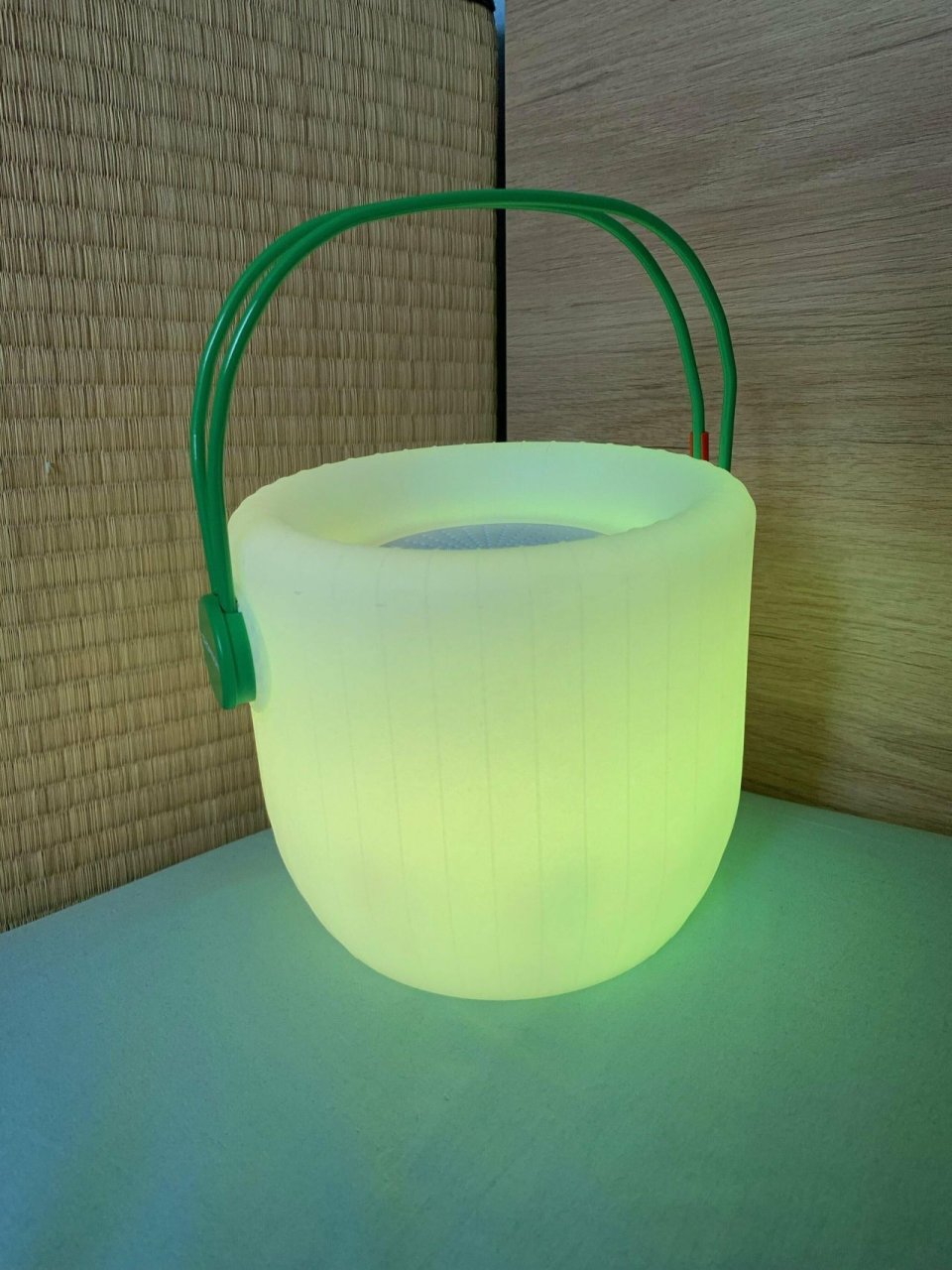 Test Osmoze : l’enceinte sans fil lumineuse Thomson signée Matali Crasset #12