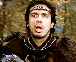 Non, Alexandre Astier ne recherche pas de figurants pour Kaamelott #2