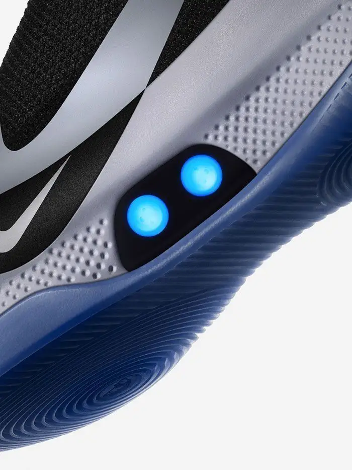 Nike Adapt BB : des baskets auto-laçantes contrôlées par votre smartphone #2