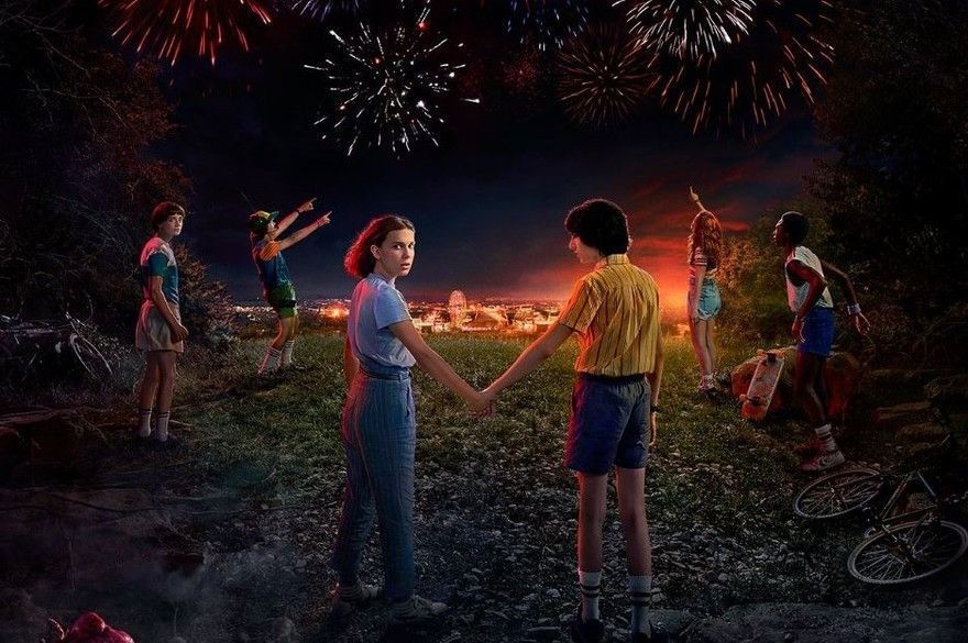 Stranger Things saison 3 : revivez le nouvel an 1985 avec ce nouveau teaser