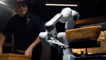 Des chercheurs développent un robot racleur pour découper le fromage à raclette