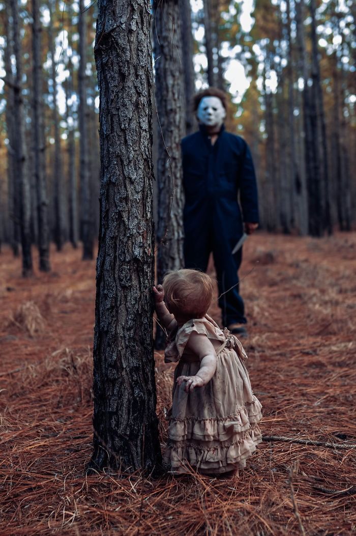 Une maman transforme son bébé et son mari en zombies pour un shooting photo ultra gore #23