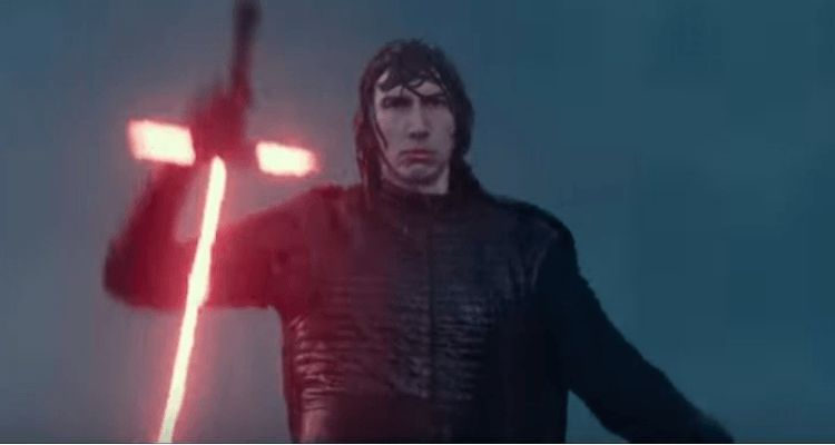 Star Wars 9 : des images fuitées de l’Empereur et de Kylo Ren dévoilent 2 énormes spoilers #4