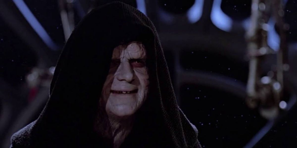 Star Wars 9 : des images fuitées de l’Empereur et de Kylo Ren dévoilent 2 énormes spoilers