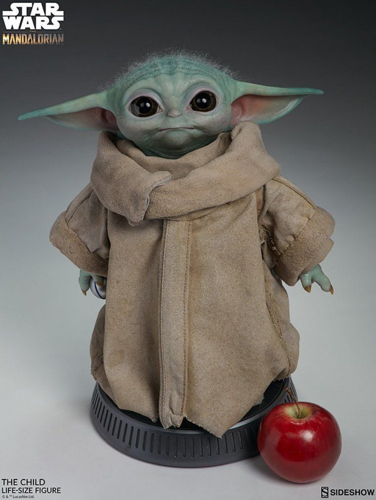 Une réplique de Baby Yoda grandeur nature et ultra réaliste signée Sideshow #6