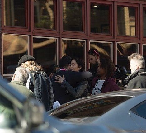 Matrix 4 : les premières images de Keanu Reeves et Carrie-Anne Moss en plein tournage #5