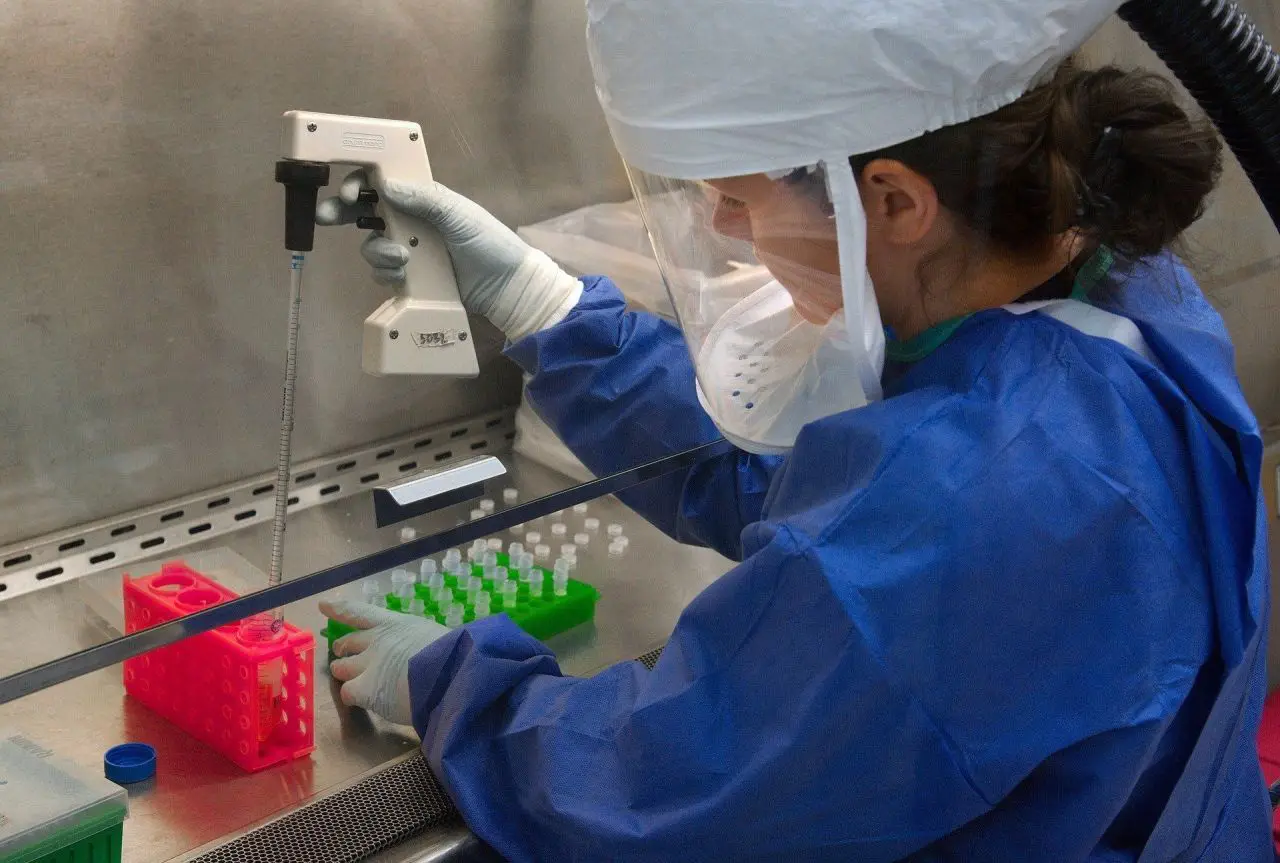 Covid 19 : Le Royaume-Uni autorise le vaccin Pfizer et BioNTech, une première