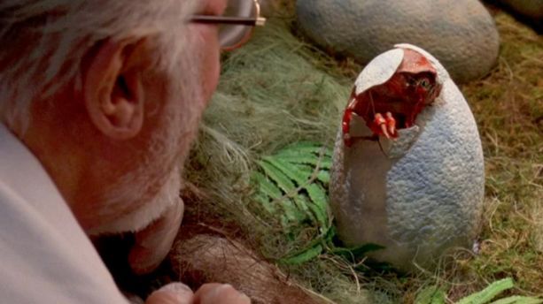 Jurassic Park : un dinosaure mi-vélociraptor mi-poulet devrait prendre vie d’ici 2025