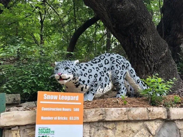 LEGO : un zoo crée des animaux grandeur nature avec 3 millions de petites briques #2