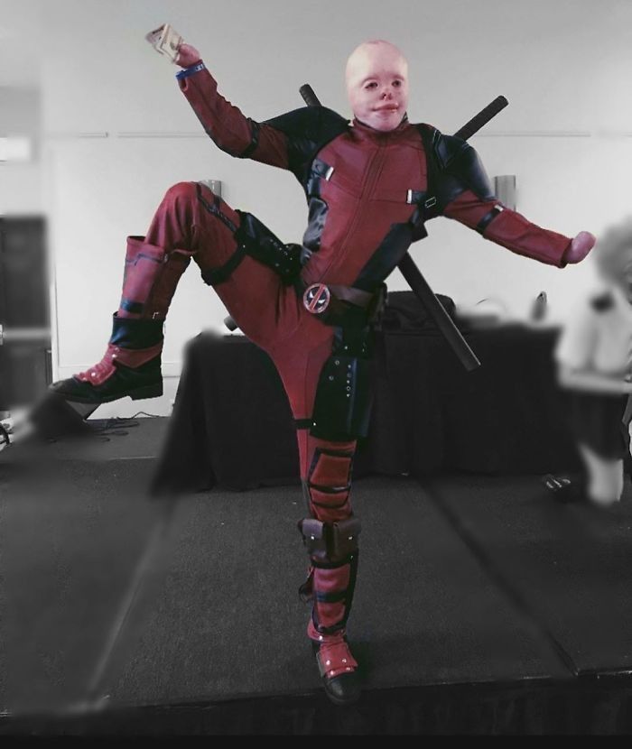 Ryan Reynolds répond à un grand brûlé fan de Deadpool #2