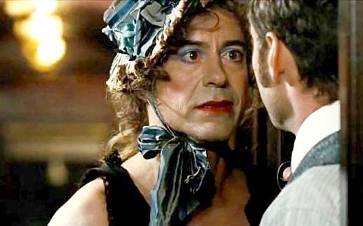 Robert Downey Jr de retour en Sherlock Holmes pour longtemps, très longtemps #3