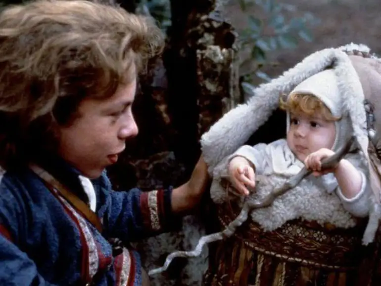La série Willow avec Warwick Davis arrive officiellement sur Disney+ #3