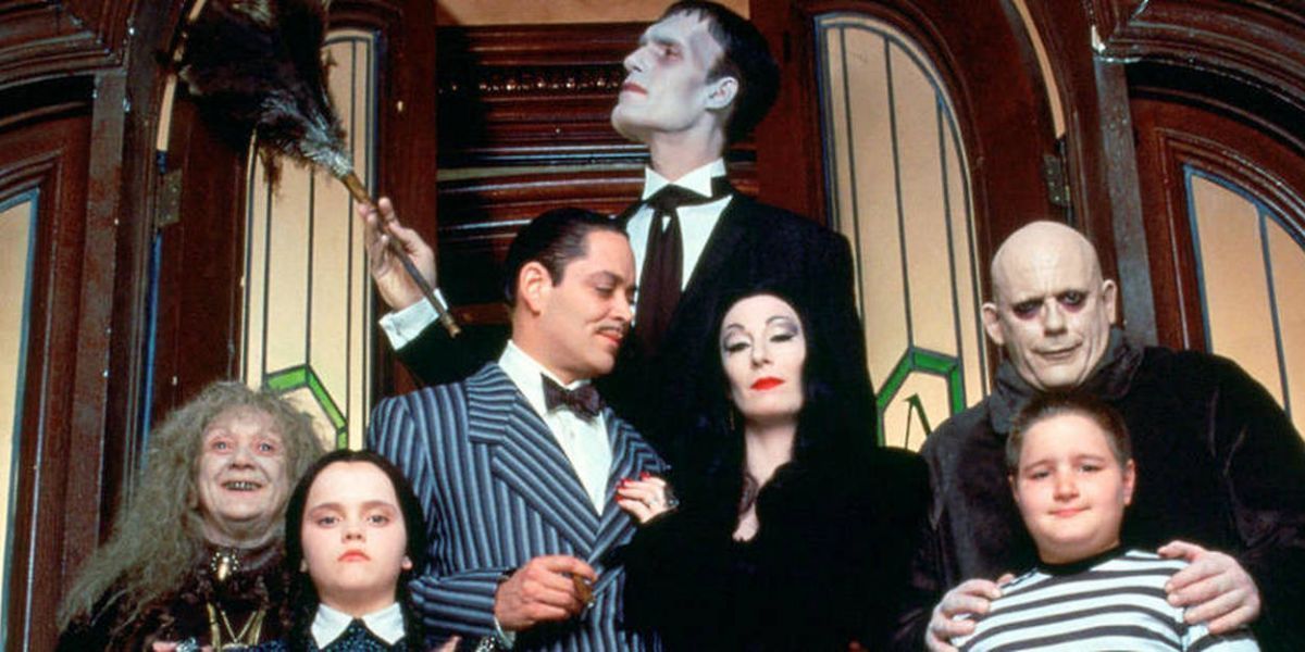 Tim Burton devient showrunner d’une série La Famille Addams live-action