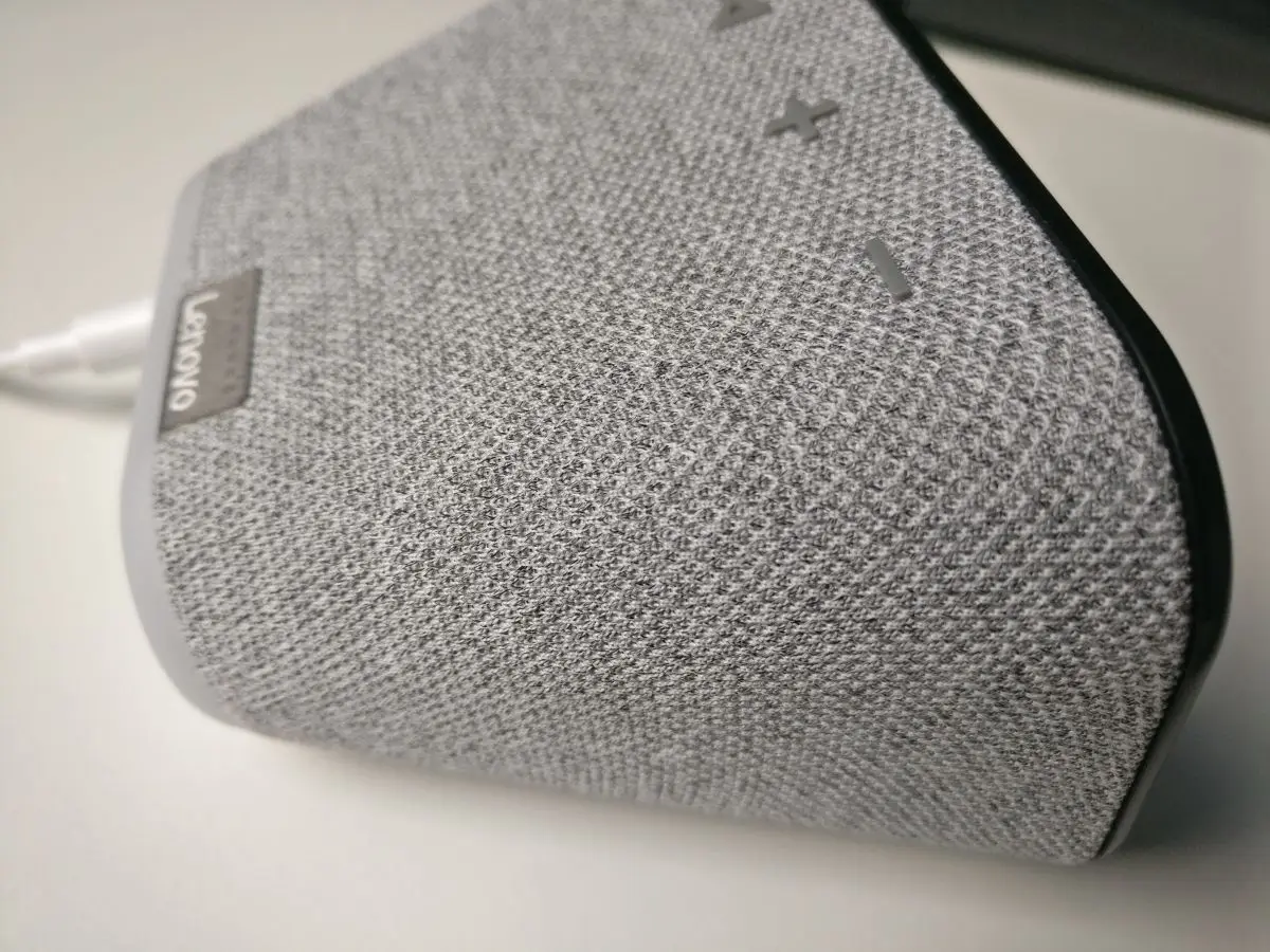Lenovo Smart Clock Essential : un réveil connecté avec assistant Google #4