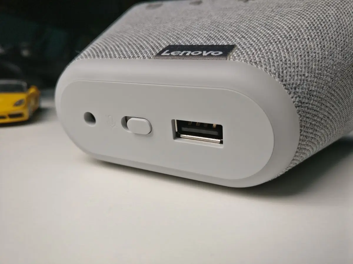 Lenovo Smart Clock Essential : un réveil connecté avec assistant Google #6
