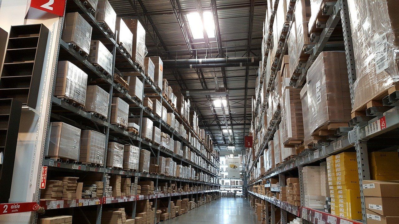 Confinement : La France veut interdire à Amazon de vendre des produits « non-essentiels » #3