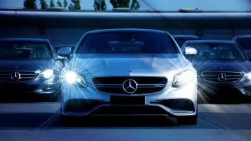 Cette Mercedes-Benz se conduit avec des joysticks