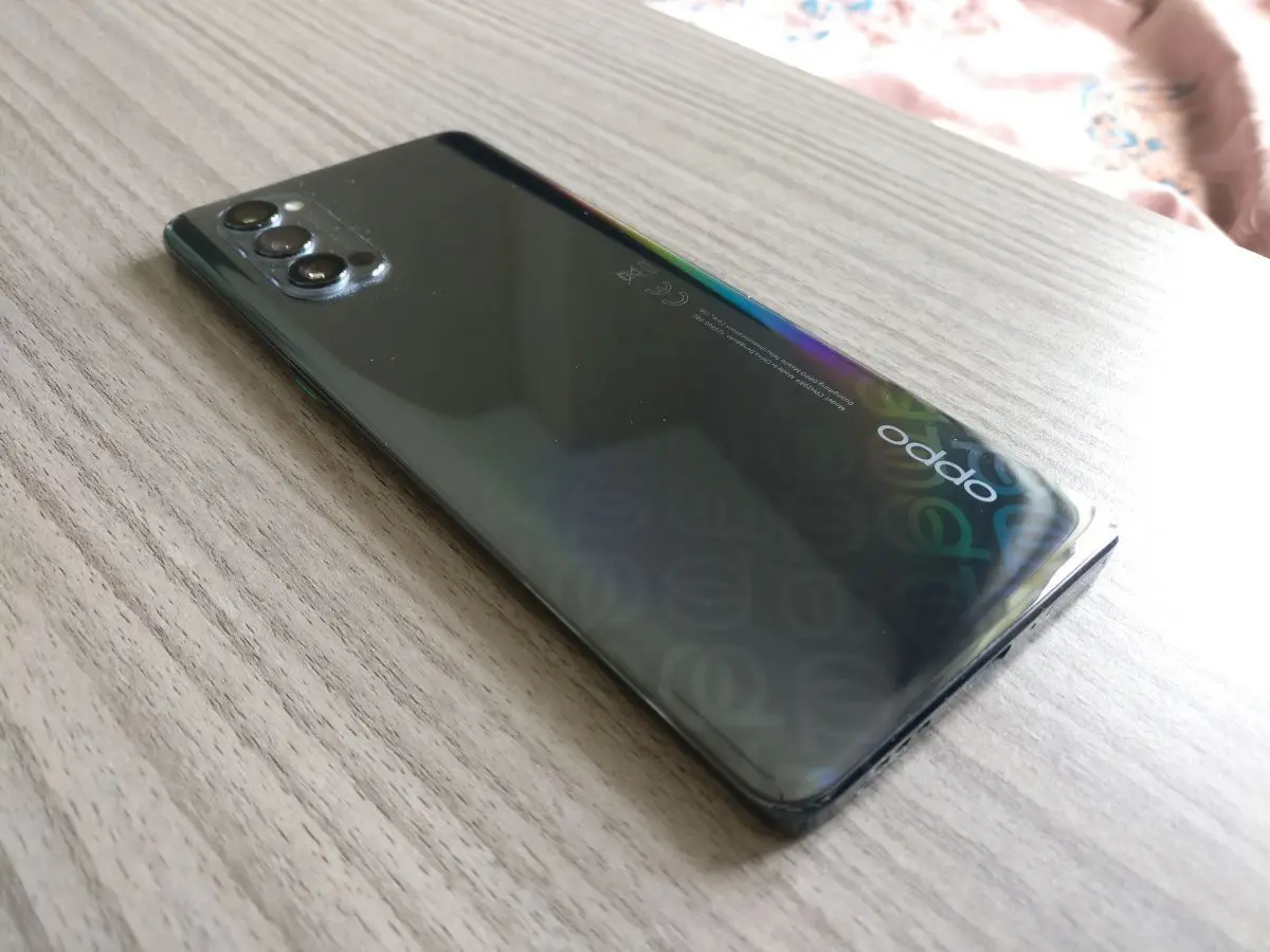 Test OPPO Reno4 Pro : très bon, mais très cher