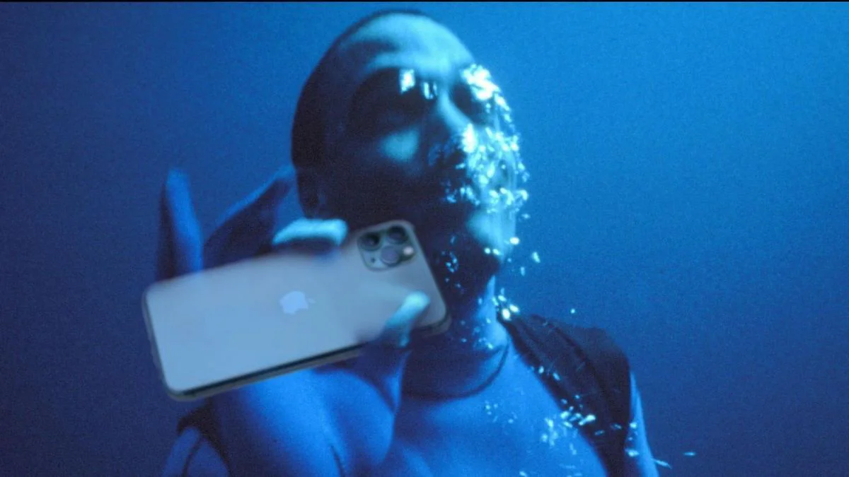 Apple se prend 10 millions d’euros d’amende parce que l’iPhone n’est pas vraiment étanche