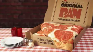 Pizza Hut : cette couverture en forme de Pizza permet de réduire les insomnies