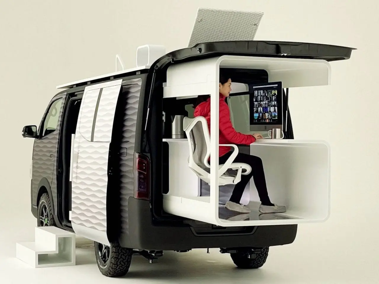 Télétravailler en voyageant, c’est très simple avec le nouveau van Nissan #2