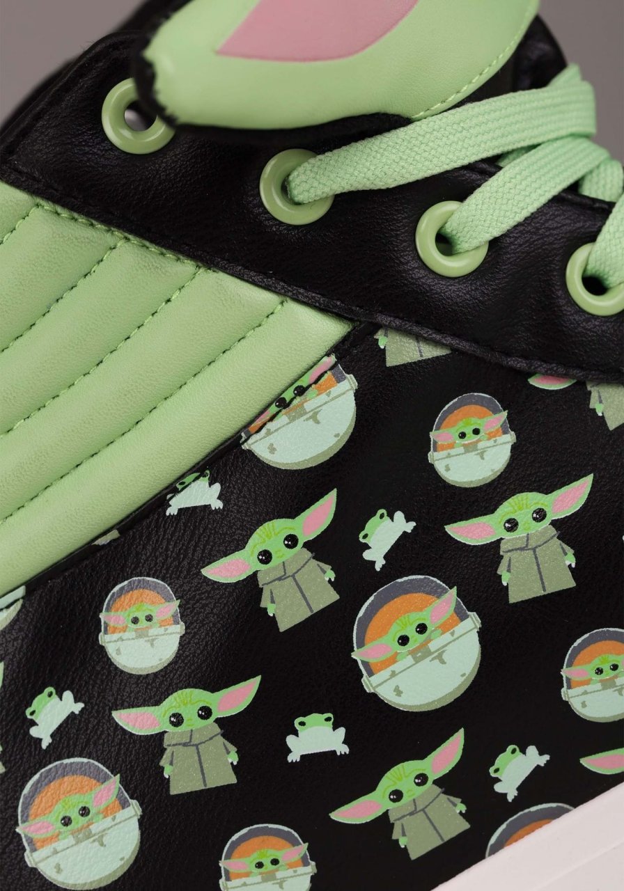 Star Wars : allez vous craquer pour les sneakers Baby Yoda ?