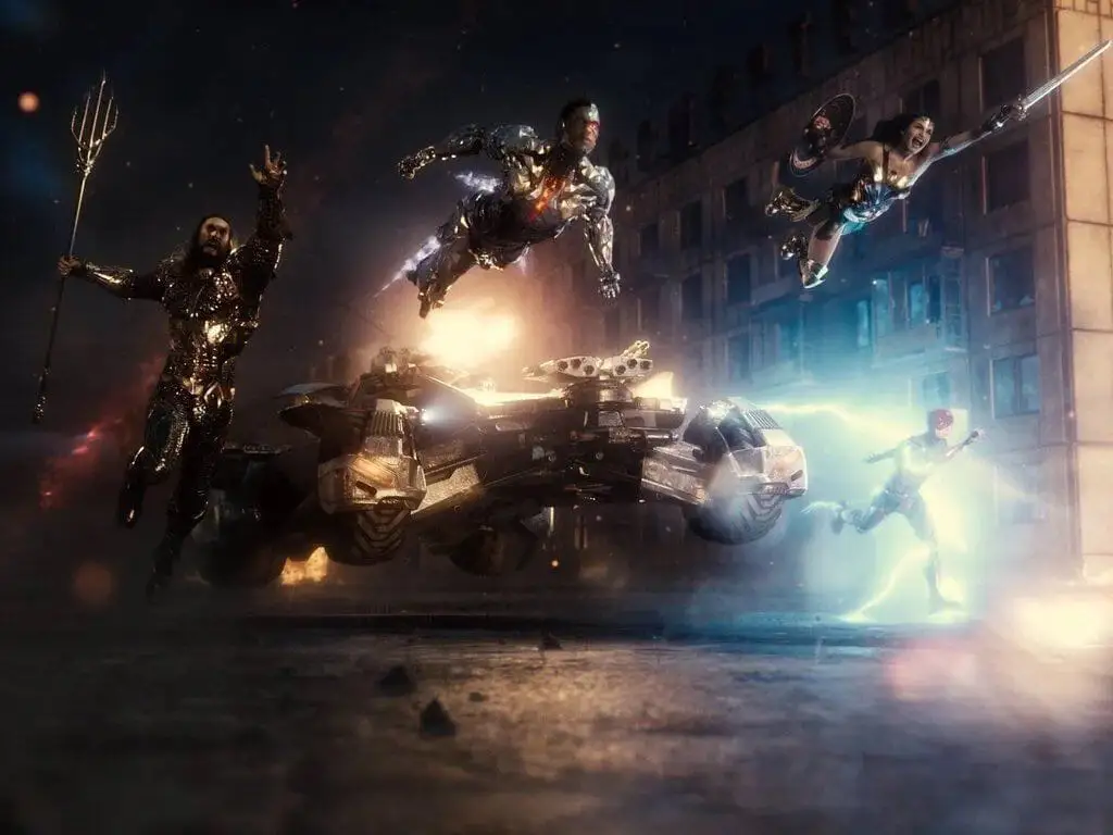 Zack Snyder Justice League : les premières critiques très enthousiastes