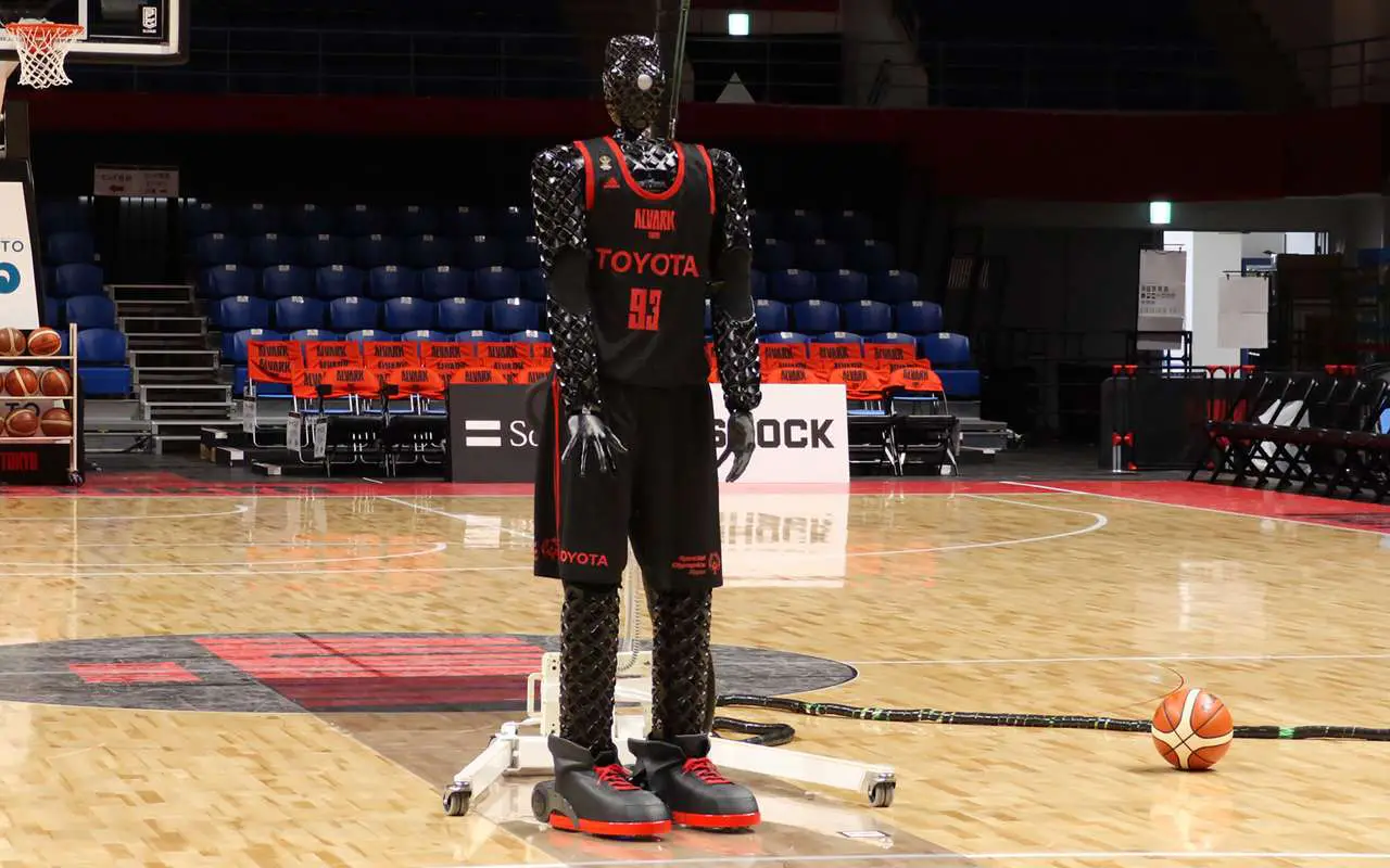 Toyota imagine un robot basketteur qui marque à chaque tir