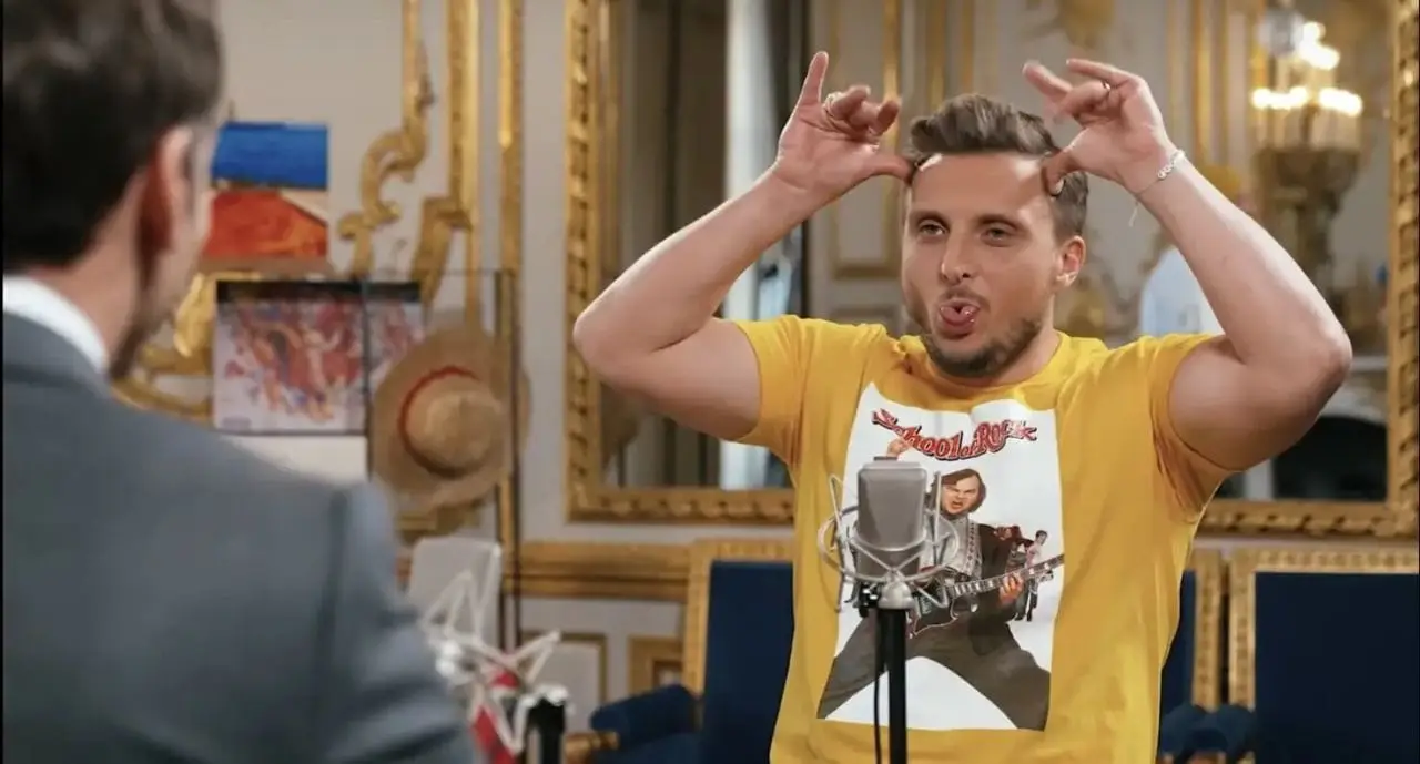 Twitter : Emmanuel Macron met un streamer au défi #2