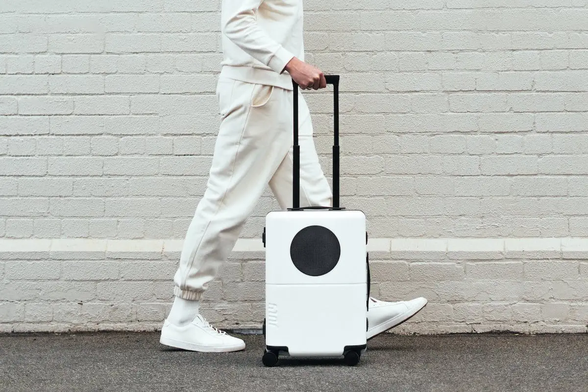 Microsoft imagine une valise inspirée de la Xbox Series S #3