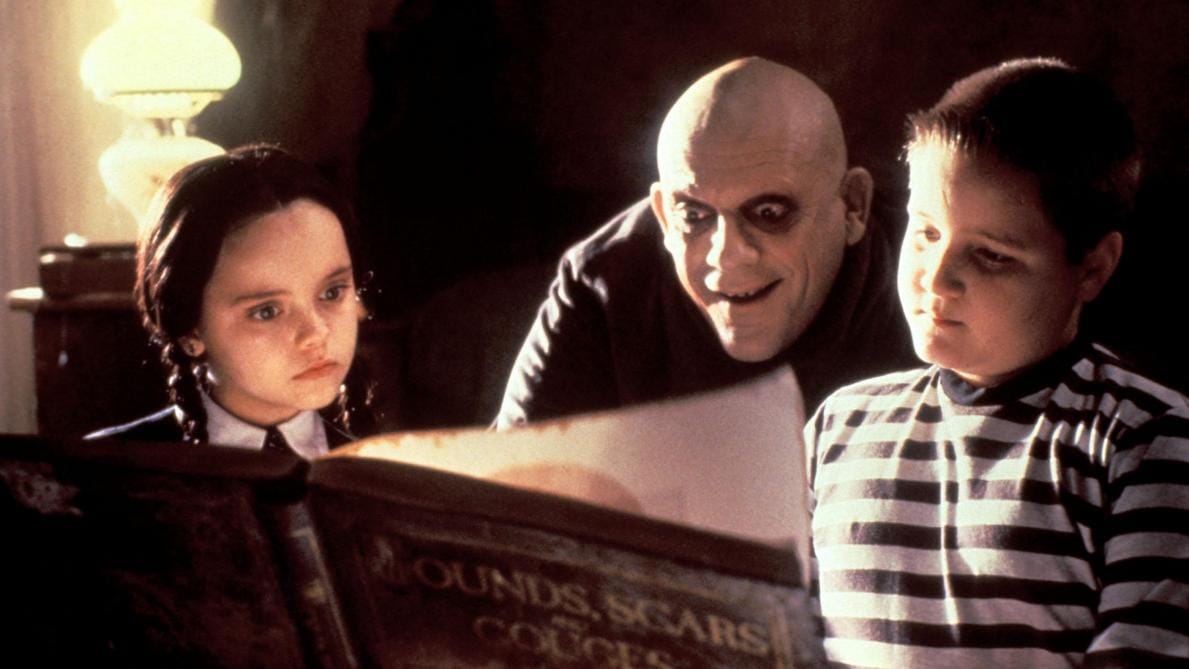 Netflix : Catherine Zeta-Jones jouera Morticia dans la série spin-off de la famille Addams #3