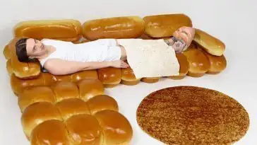 IKEA imagine un canapé en pain brioché