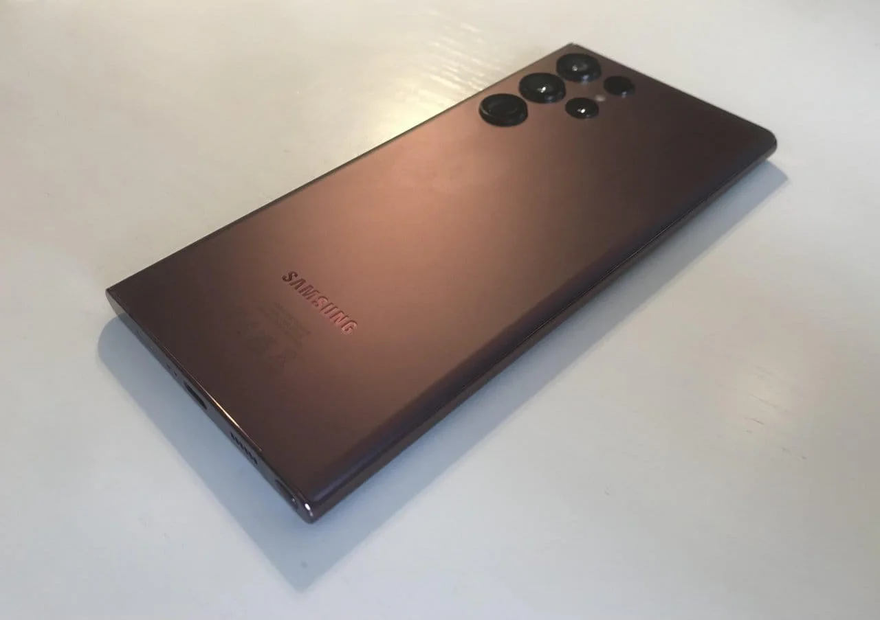 Test Samsung Galaxy S22 Ultra : le meilleur smartphone du moment pour les vidéos de nuit #4