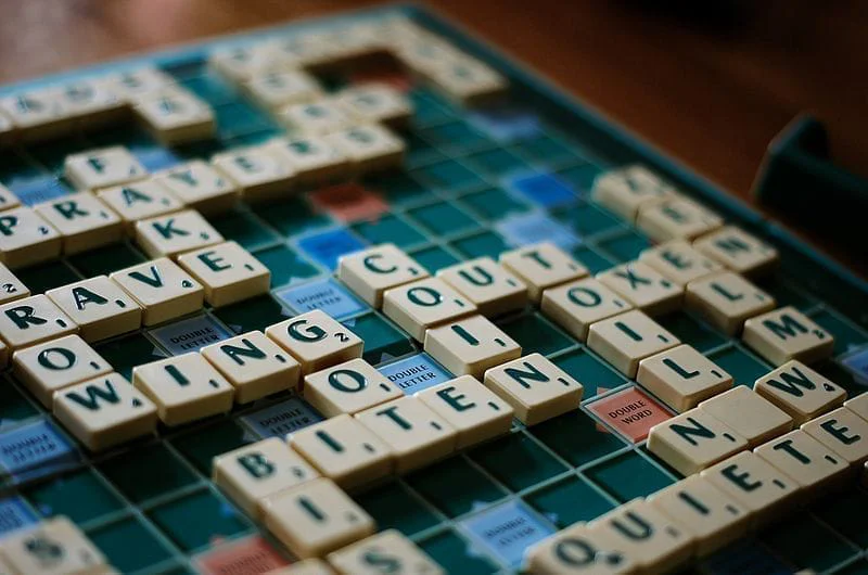 Scrabble interdit officiellement les mots « incitant à la discrimination » #2