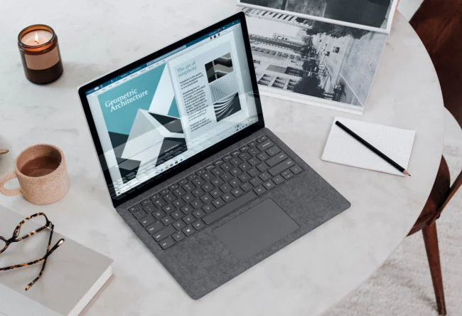 Les meilleurs ordinateurs portables professionnels à moins de 900 euros de 2026