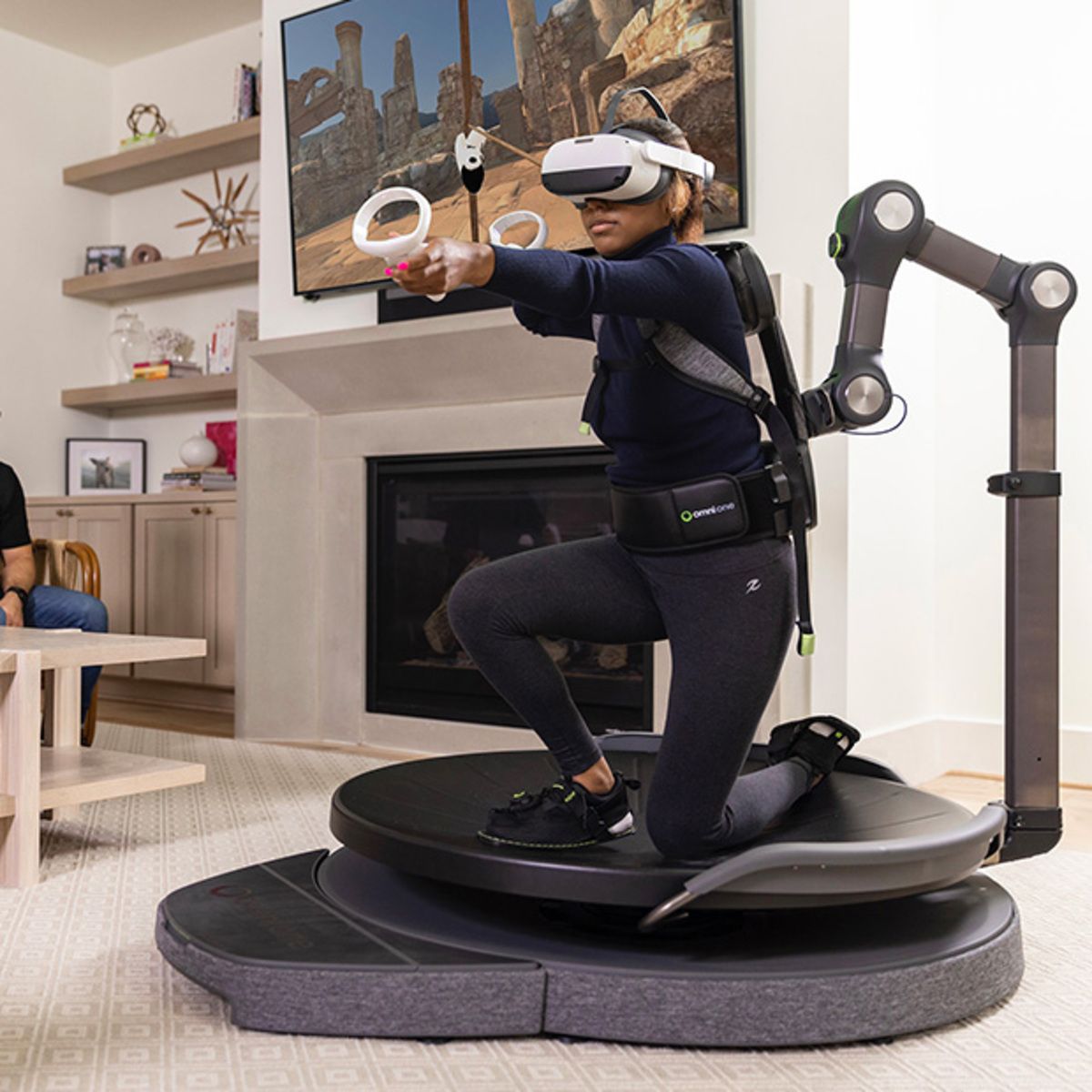Le tapis Omni One pour se déplacer dans les jeux VR disponible à la vente