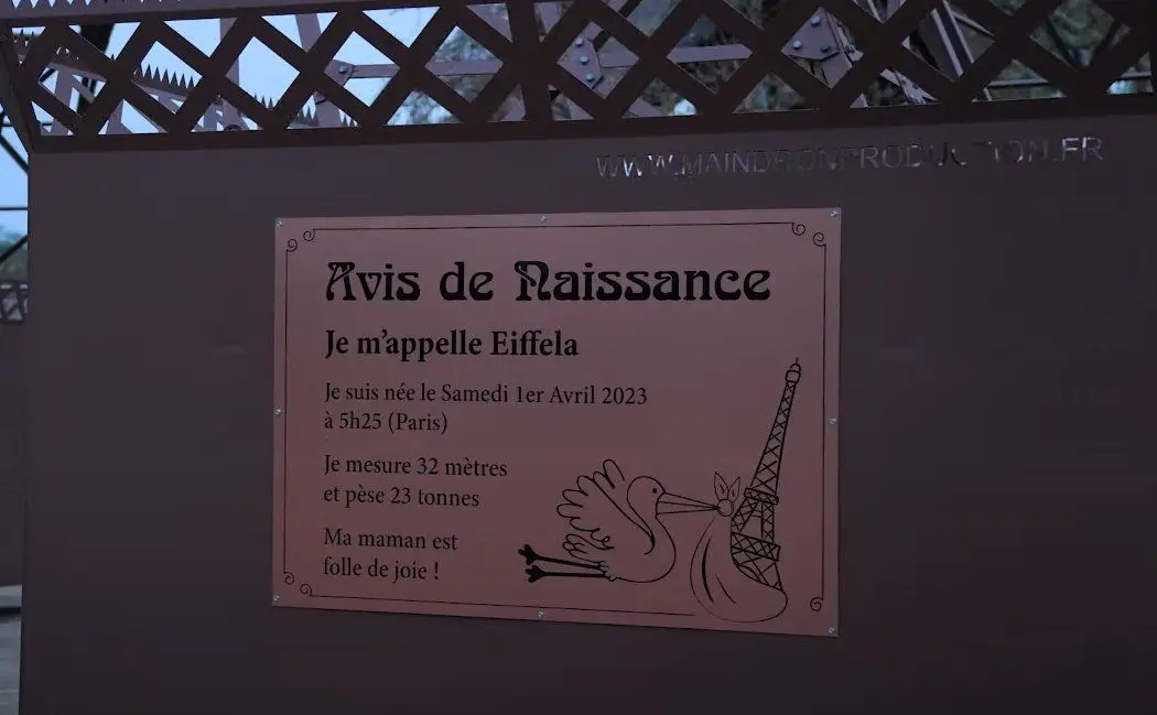 Il y a désormais 2 Tours Eiffel à Paris