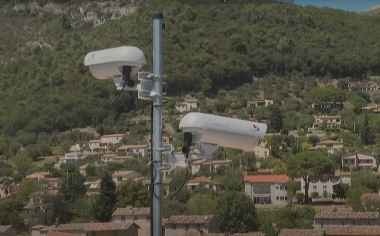 Un pompier met au point des caméras qui utilisent l’IA pour détecter les incendies #2