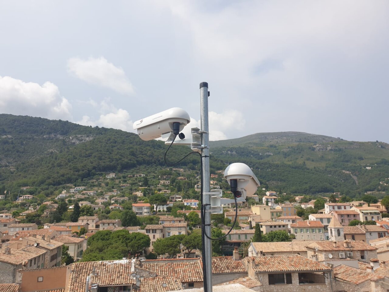 Un pompier met au point des caméras qui utilisent l’IA pour détecter les incendies