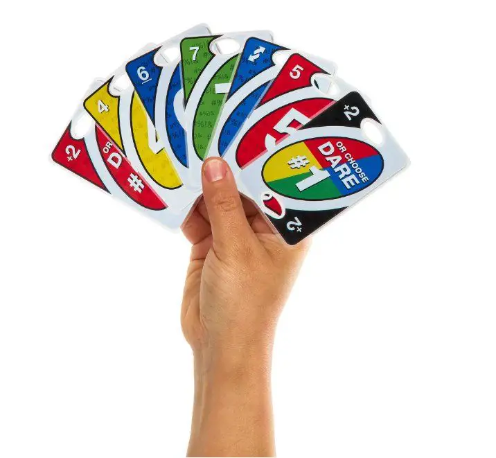 Mattel sort une version d’UNO pour adultes #2